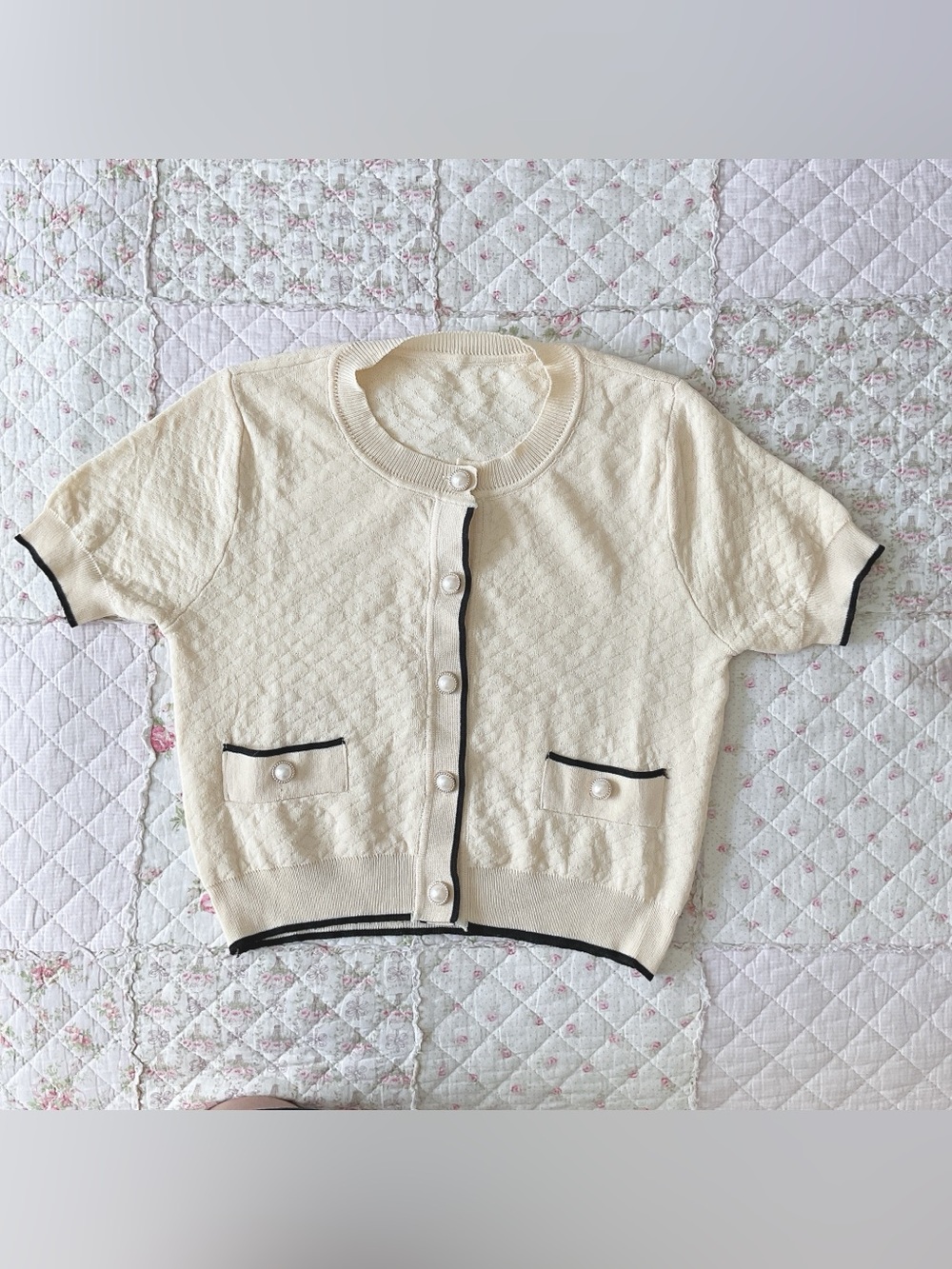 Cream Short-Sleeve Knit Cardigan with Contrast Trim